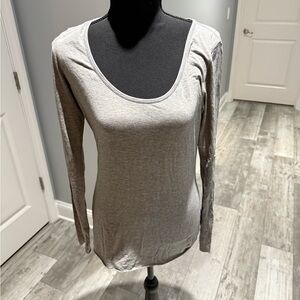 Lululemon Size 8 Long Sleeve